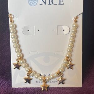 Pearl Bead Necklace with Gold Star Charms - White/Gold